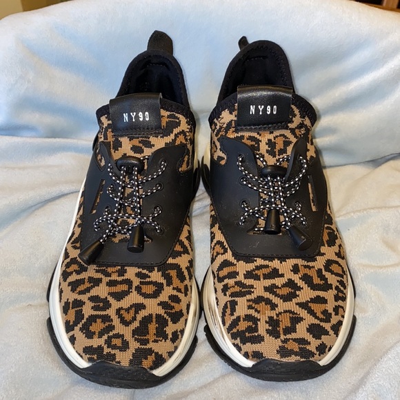 steve madden ny90 leopard